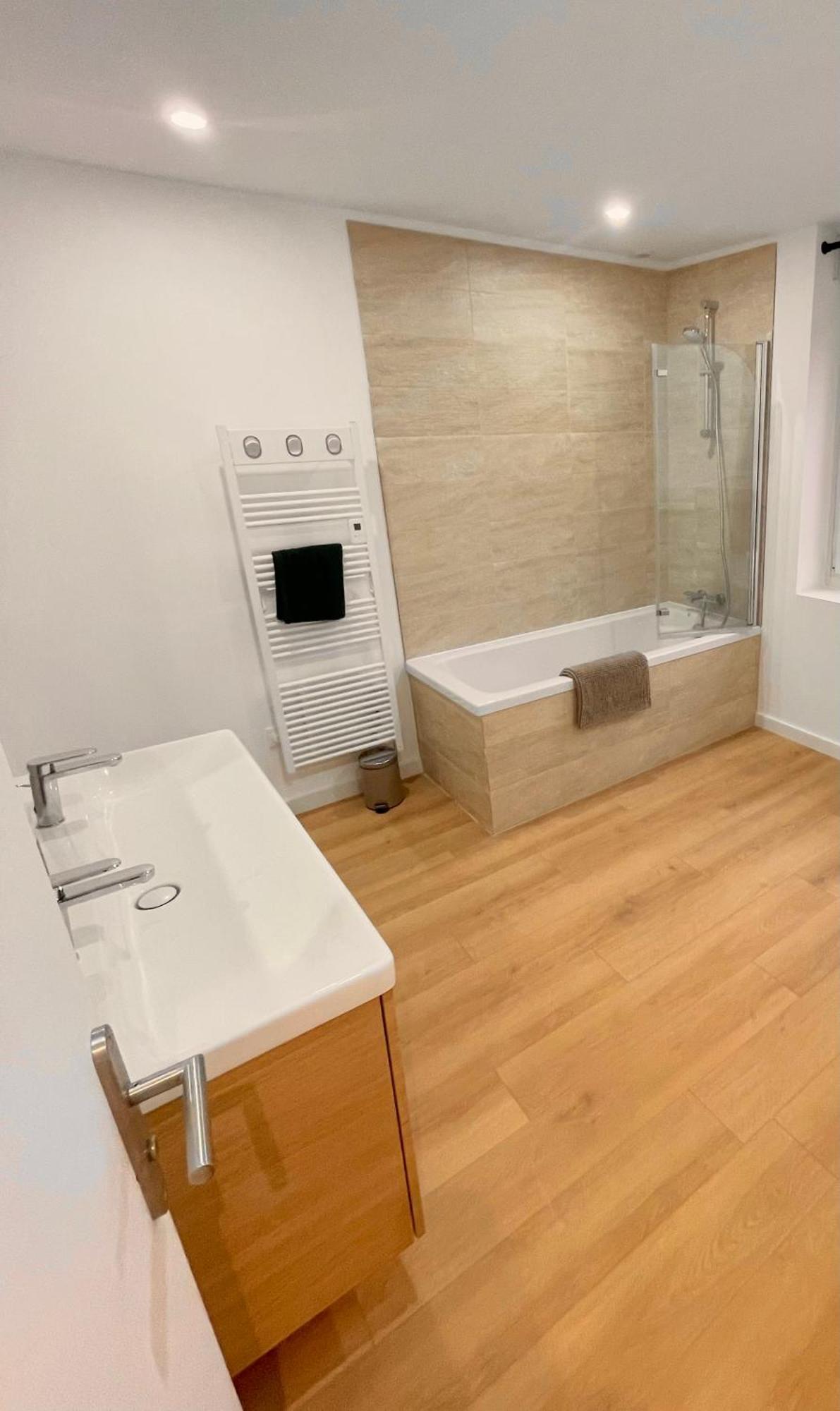 Maison Familiale 3 Chambres Avec Terrasse Mouvaux Eksteriør bilde